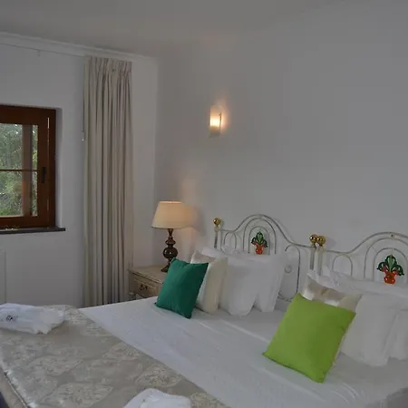 Alojamento de Turismo Rural Quinta Dos Tesouros *